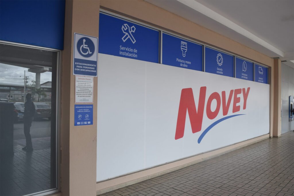 Rotulacion en Vidrio 1